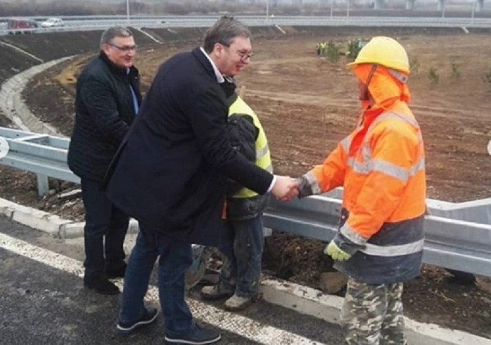 Predsednik nenajavljeno otišao rano jutros, svi se iznenadili kad su ga videli (FOTO)