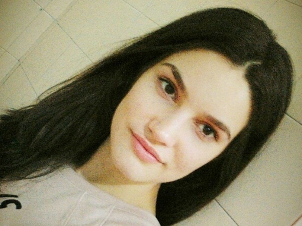 Teodora (21) je student prava u Beogradu ali i prava gazdarica porodičnog imanja! Uzgaja koze i obožava takav način života!