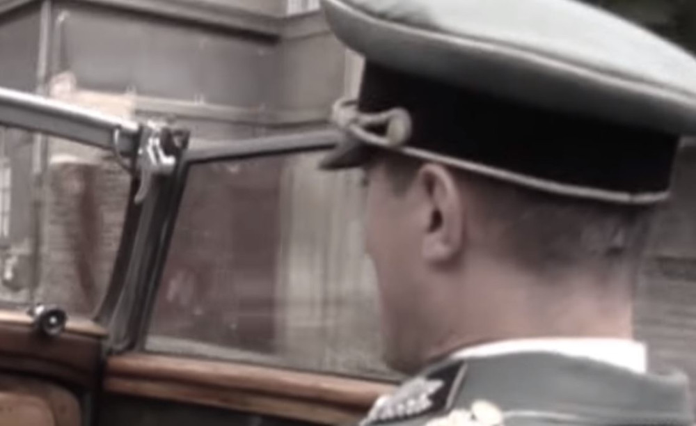 Oskrnavili grob "čoveka sa gvozdenim srcem" (FOTO)