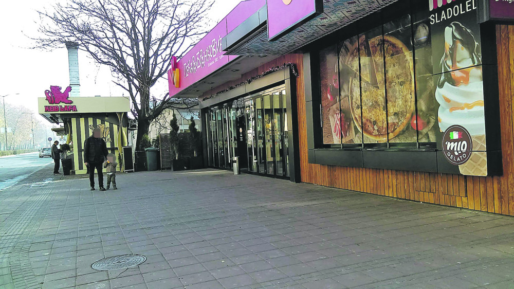 Zatvoreni kafići i restorani u Nišu