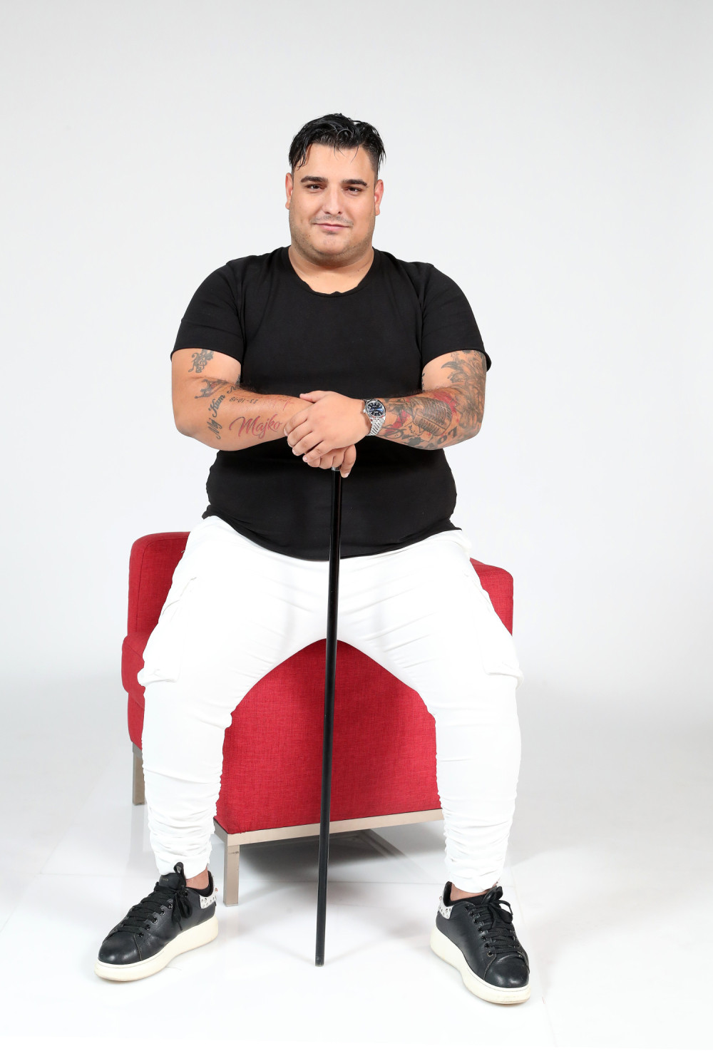 Pogledajte koju školu je zavrišio Darko Lazić! Nadao se drugačijem životu, a pevanje mu donelo bogatstvo!