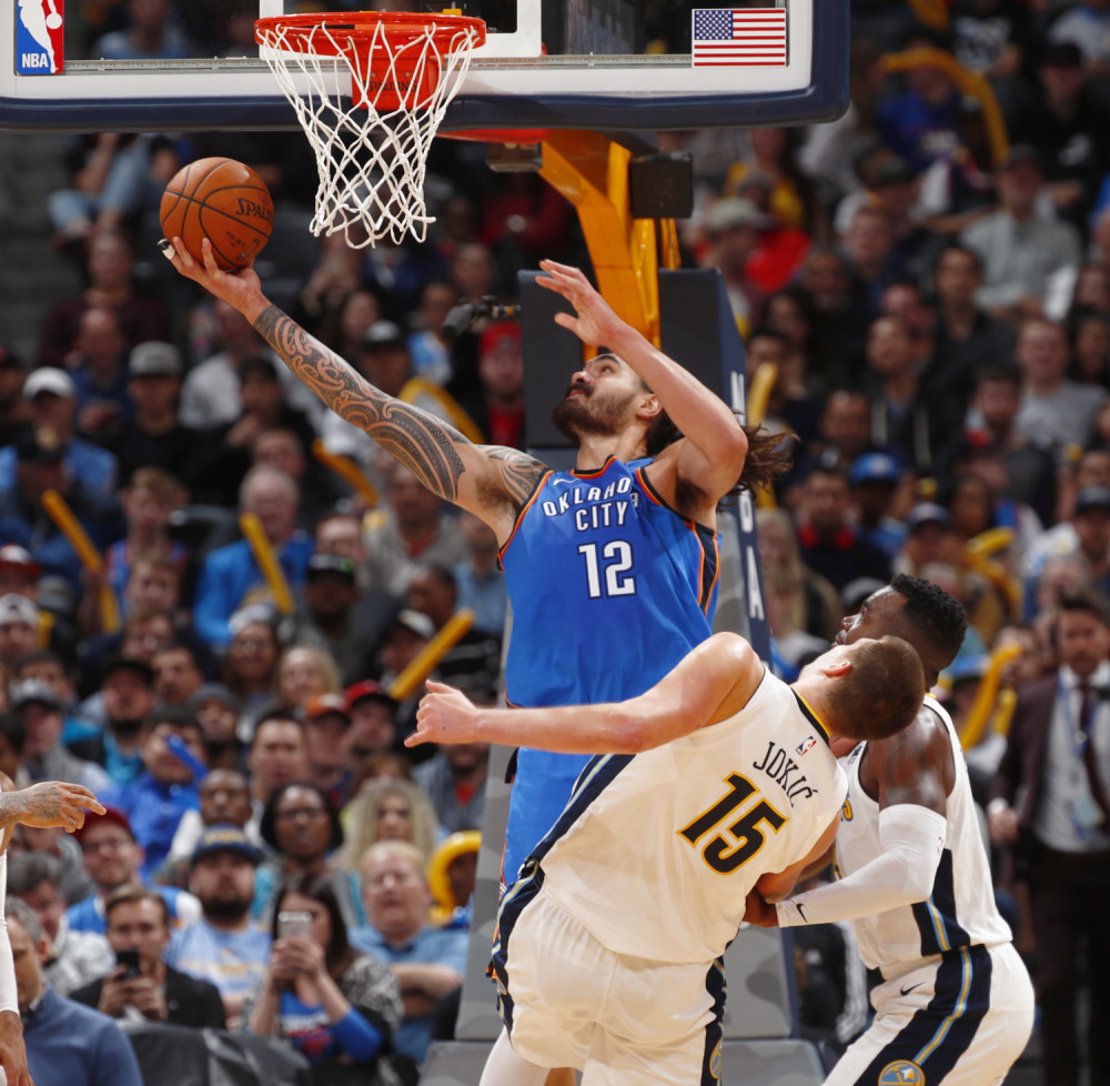 Tejtum nastavio agoniju Klipersa, nestvaran koš Adamsa za tri poena (VIDEO)