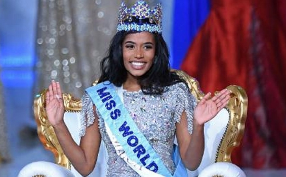 Upravo izabrana Miss World 2020 Toni-Ann Singh koja je poreklom sa Jamajke - dolazi u Beograd (FOTO)