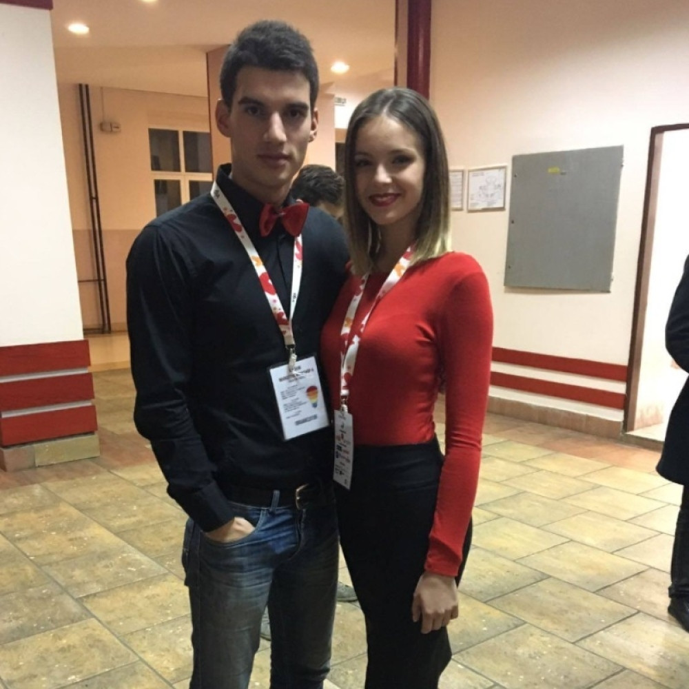 Marija i Stefan su u braku i žive u Studenjaku. Njihova ljubavna priča je pravo nadahnuće!
