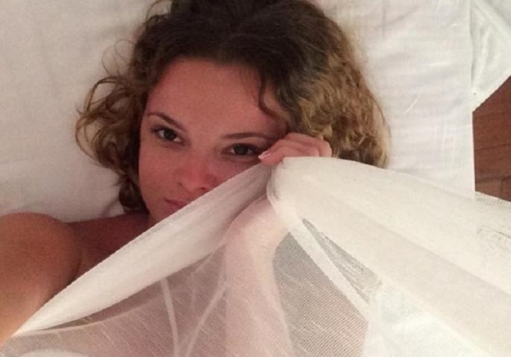 Slavica Ćukteraš puca od s*ksepila! Rasplamsala maštu u negližeu! (FOTO)