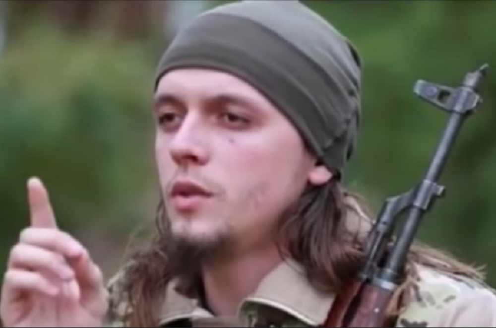 "Ustajte muslimani, pobijte hrišćane! Ako ne snajperom, onda nožem!" (VIDEO)