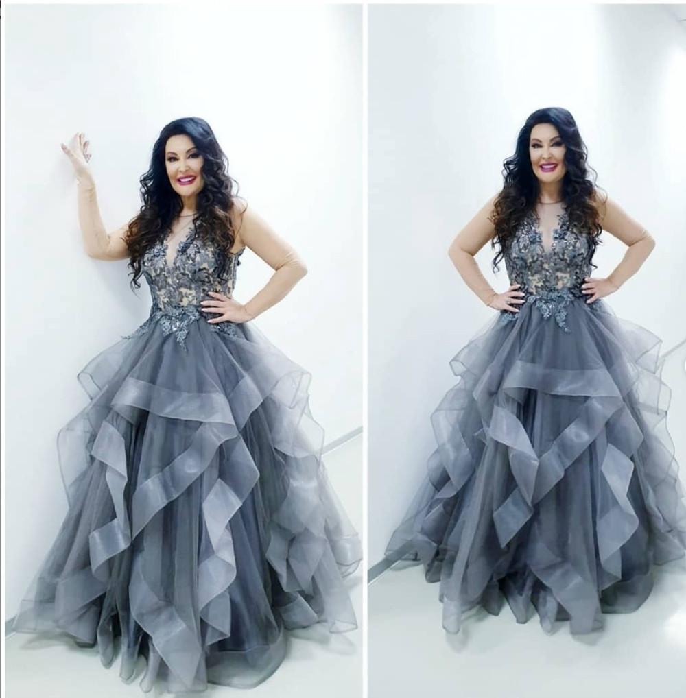 Koji novogodišnji stajling Dragane Mirković vam se najviše dopada? (ANKETA)