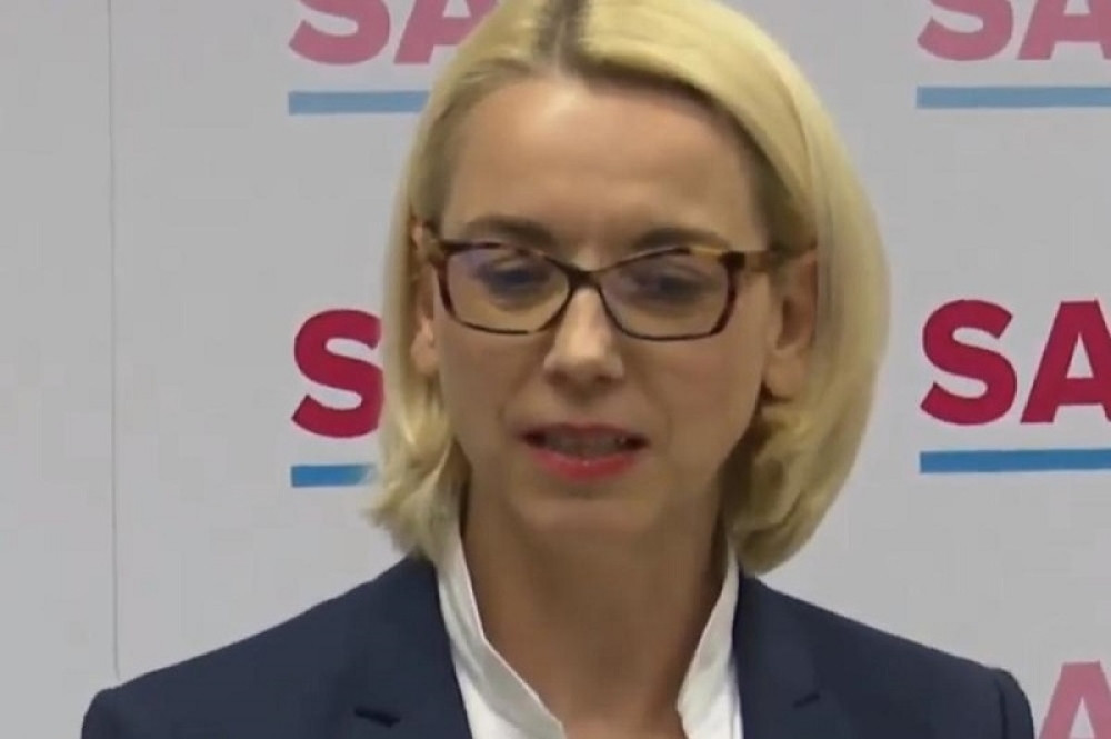 Angelika Mlinar nova ministarka razvoja