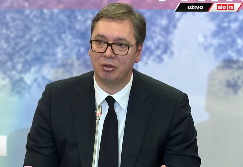Predsednik Vučić im rekao u lice - Zapamtite moje reči, je l' ja treba Bogu da se pomolim, pa njima (FOTO/VIDEO)