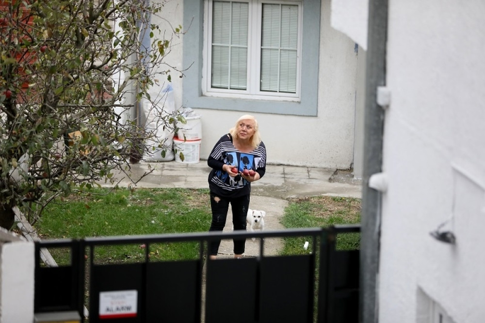 Opljačkana Zorica Marković: Lopovi upali u kuću i odneli stvari vredne preko 10.000 evra (VIDEO)