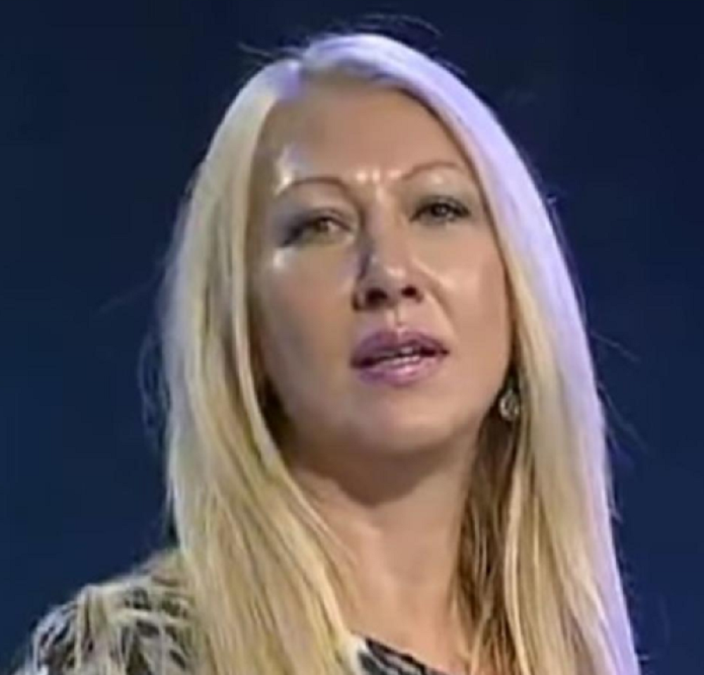 Našu pevačicu muž maltretirao otkako su se venčali, a odlučila je da se razvede posle ovog incidenta