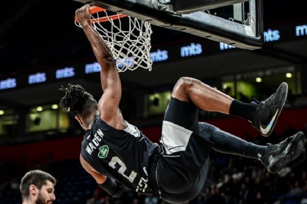 Izazvao bes i frustraciju "Grobara, nazivaju ga "Mustafom", te mu poručili: "Još nisi svestan šta si uradio, videćeš uskoro!" (FOTO)