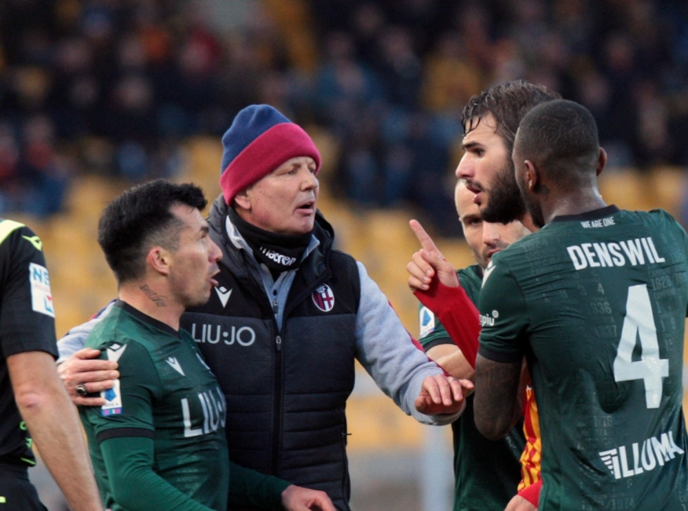 Mihajlović i Medel se sukobili na terenu, otkriveno šta su uradili nakon meča! "Bio je hrabar da izazove Srbina"