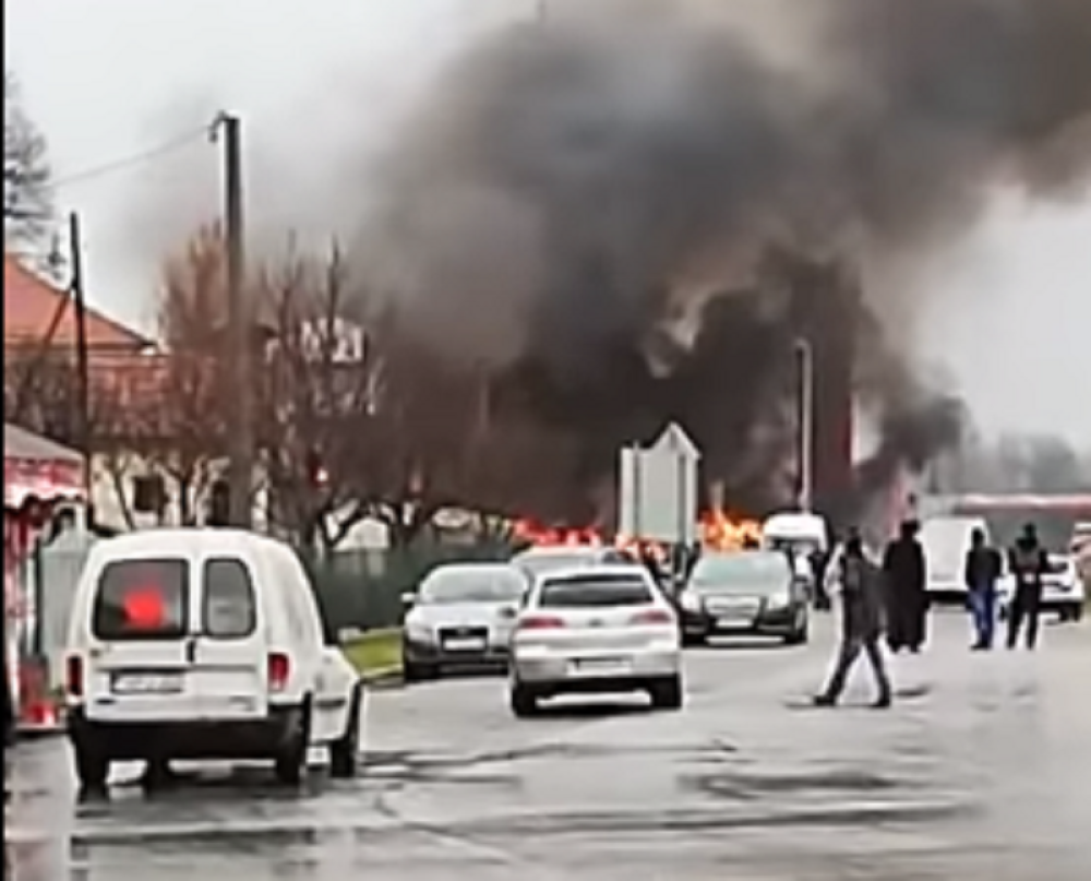 Pumpa sravnjena sa zemljom, eksplozija za sobom ostavila jeziv prizor, građani svedoče o užasu kom su prisustvovali