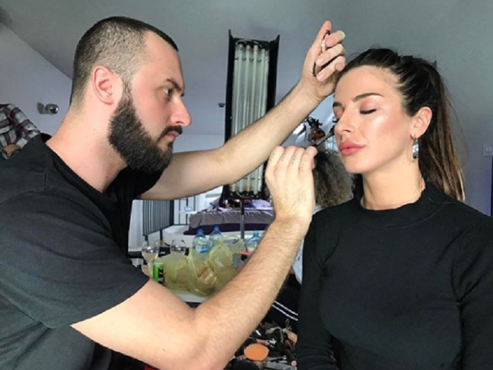 Zlatni saveti estradnog šminkera za najluđu noć: Pomoću ovih trikova lice će vam izgledati besprekorno, a evo šta poznate dame najviše vole