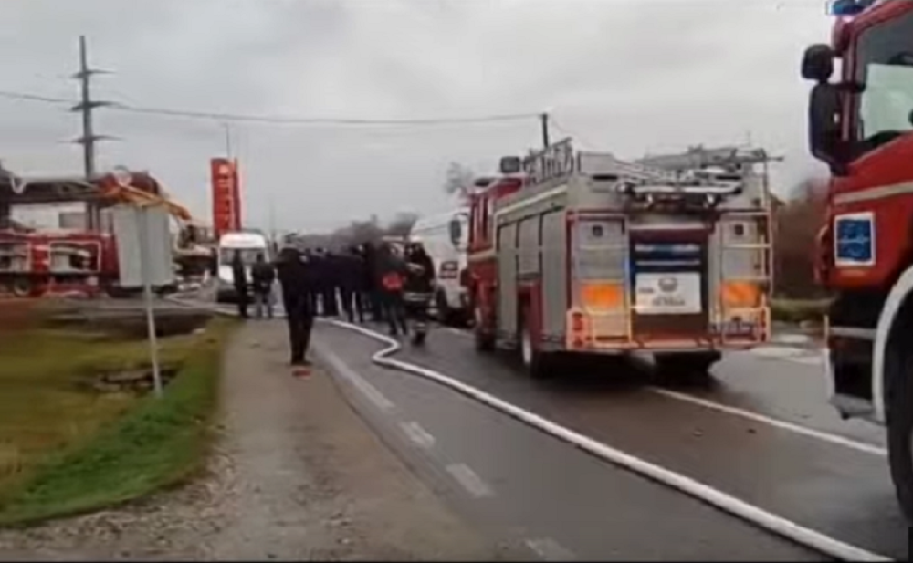 Pumpa na kojoj je došlo do jezive eksplozije sravnjena sa zemljom! Građanima zabranjen pristup!