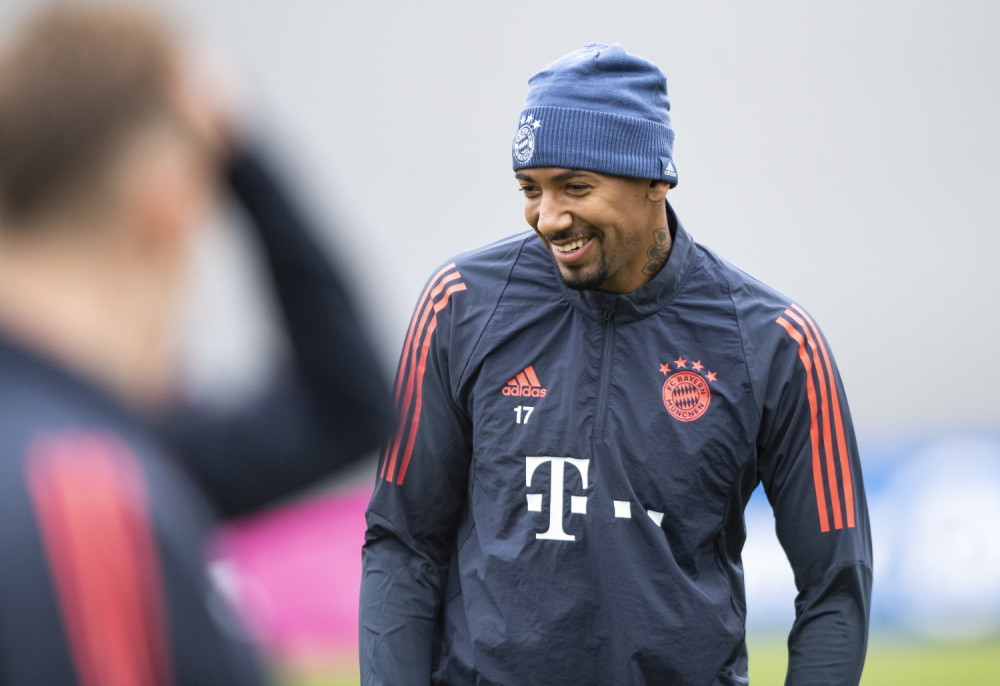 Fudbaler optužen za nasilje u porodici - pretukao majku njegovih troje dece!