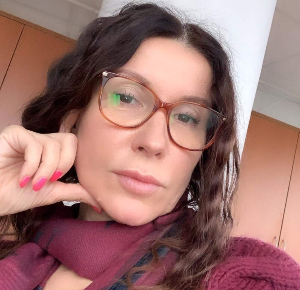 Snežana Dakić nije nosila masku i rukavice, a sada se dogodilo ovo! Apelovala na sve!