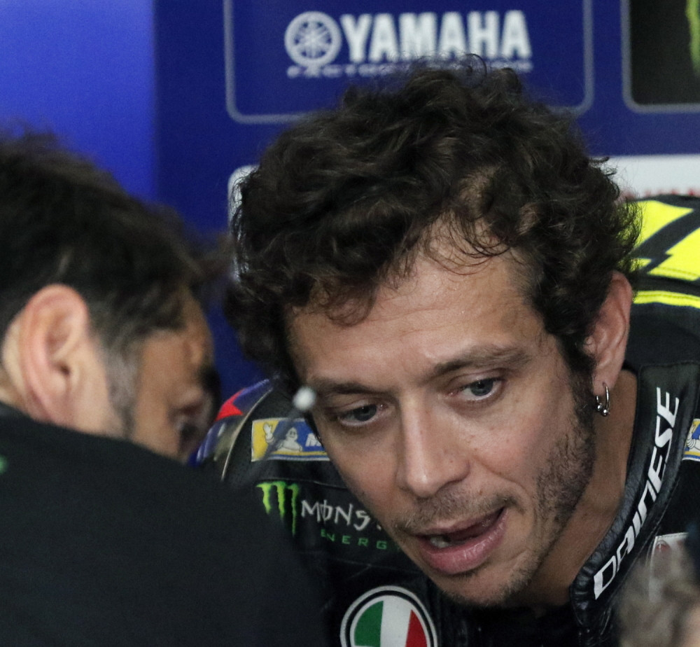 Rosi pozitivan na koronu