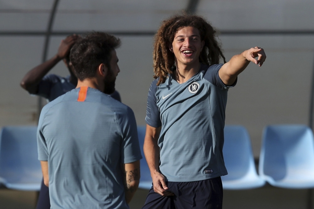 Posle ovog radikalnog zahvata više nećete moći da ga prepoznate na terenu! (VIDEO)