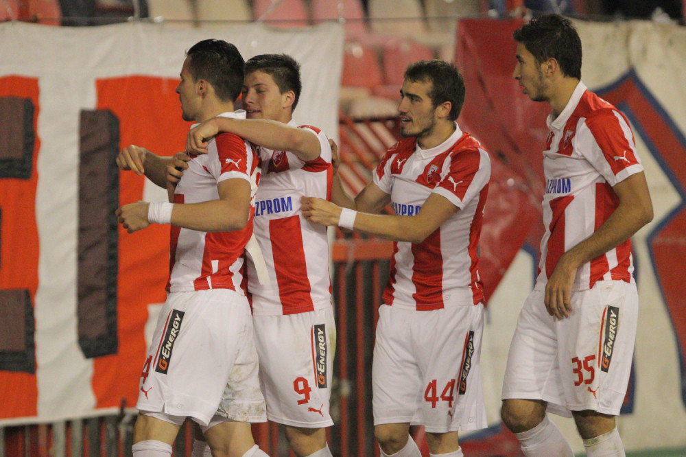 Nije mi dao samo u taj klub, namerno sam ga slagao