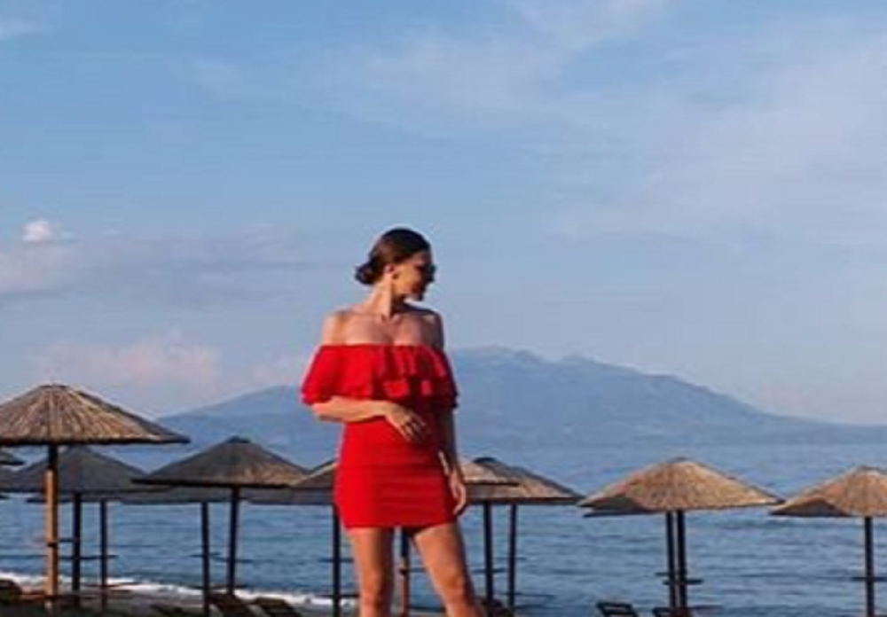 Voditeljka "Pinka" završila u zatvoru: Tužna sedi iza rešetaka i pored wc šolje