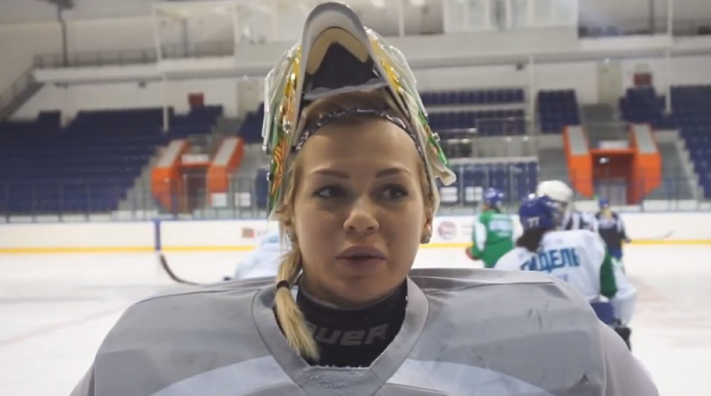 Ruske hokejašice se obnažene fotografisale za kalendar - Vrele slike postale hit u trenu (FOTO)