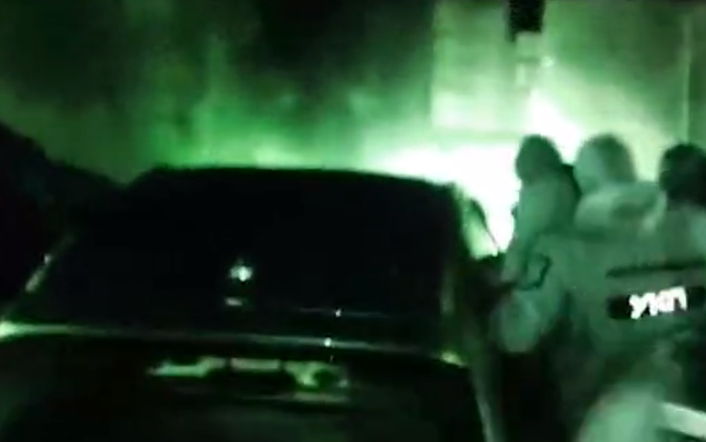 Jezive scene u Beogradu! Specijalci opkolili automobil, pa izvukli muškarca! (VIDEO)