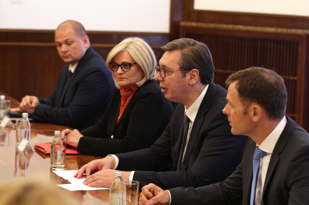 "Alo" ekskluzivno saznaje: Vučić premijer, Jorgovanka predsednik!