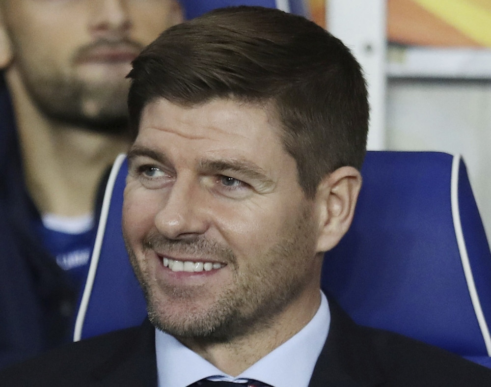 Oglasio se i njegov doktor: "Shvatio sam da ne postoji čas na kojem smo učili kako se ušiva penis!"