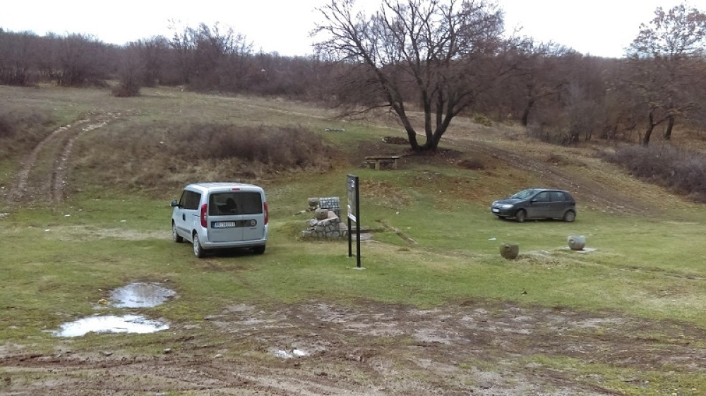 Zastrašujući prizor na Kameničkom visu. Telo zapaljeno!