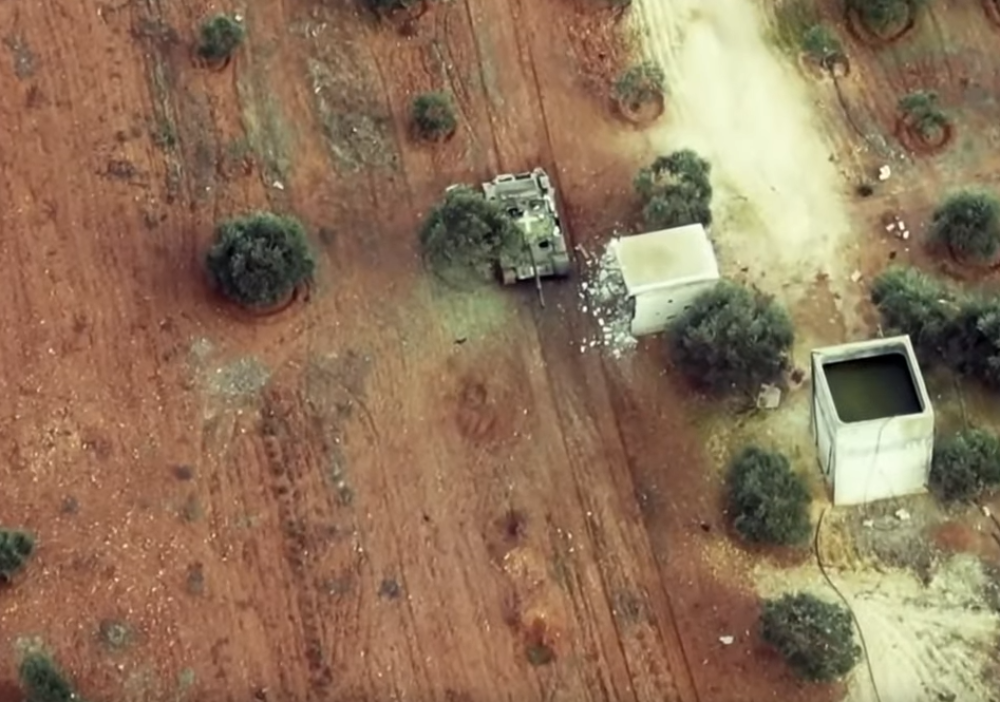 Objavljene jezive fotografije, maskirani ljudi najavljuju krvave dane!