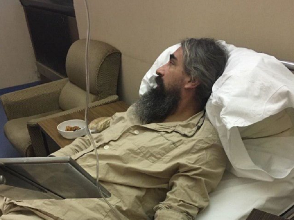 Lekari sumnjaju da je životno ugrožen (FOTO)