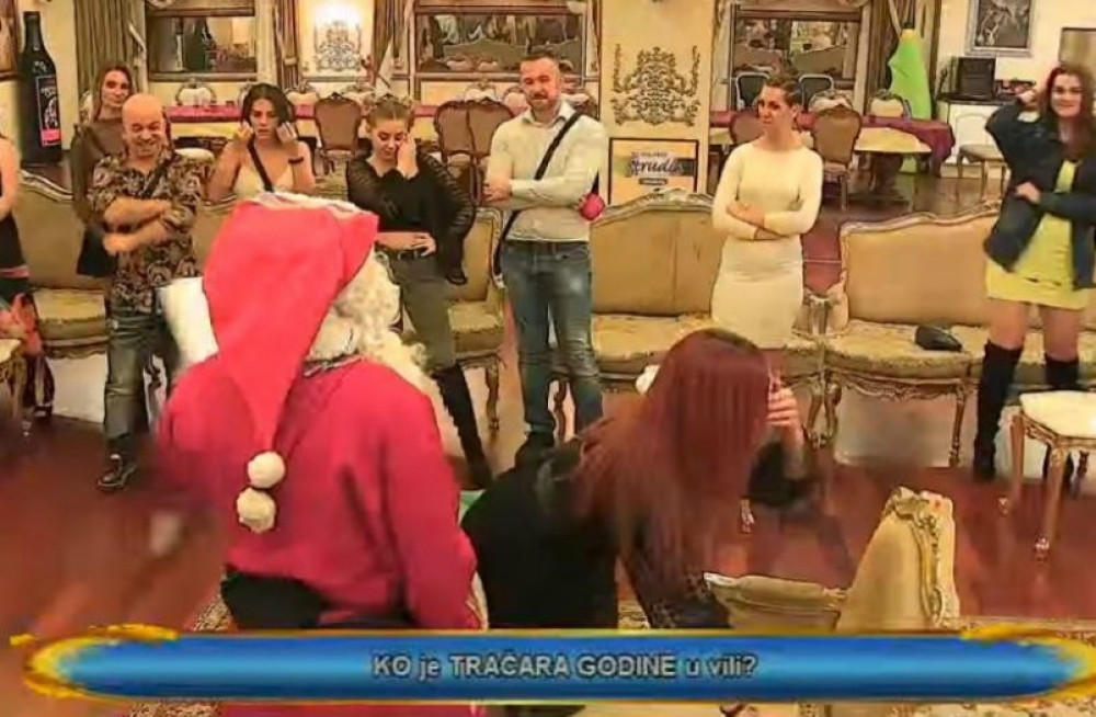 Deda Mraz ušao u "Parove", a onda polnim organom udarao učesnicu po zadnjici! (18+)