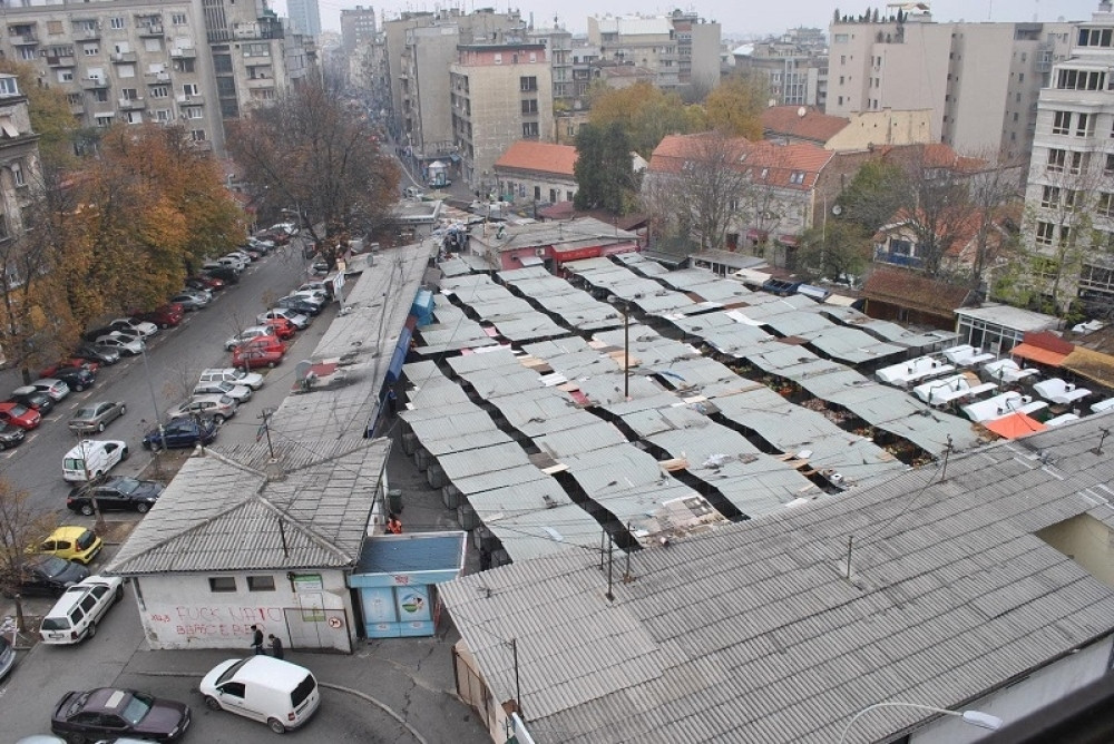 "Udario me 3 puta sekirom u glavu, krv me je oblila, jedva sam stigao do bolnice" Uhapšen mladić koji je napao starca!