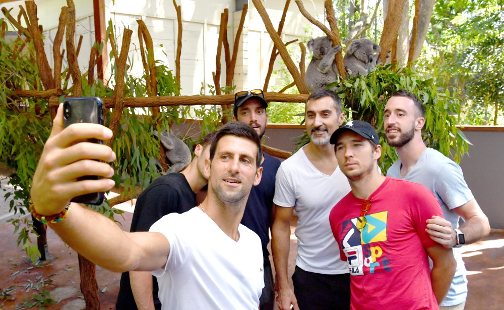 Novak Đoković iskoristio priliku da uputi apel koji je oduševio sve građane  (FOTO)