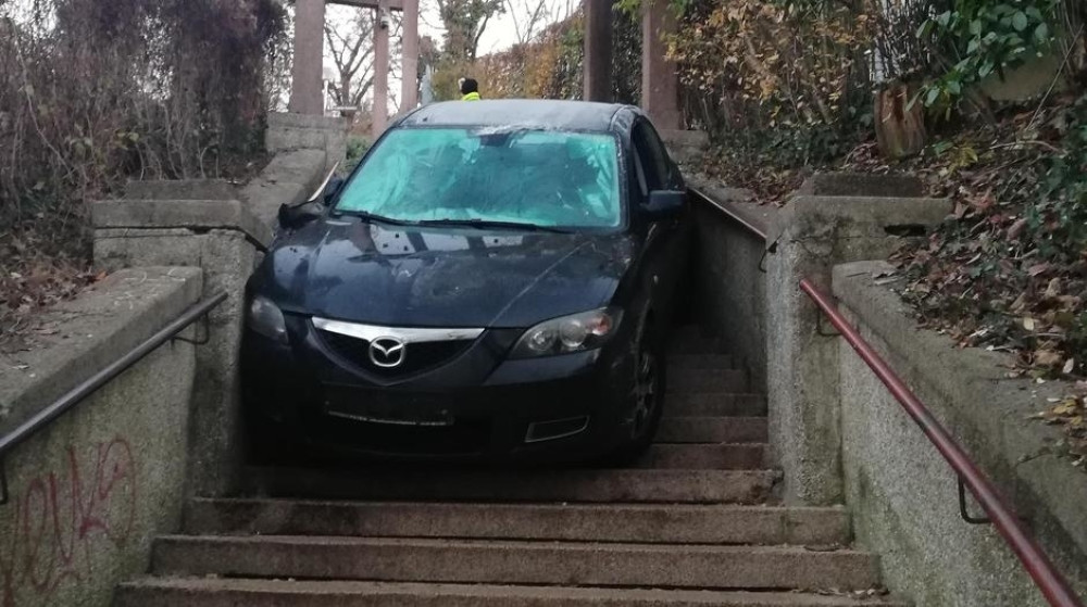 Mladić video šta se dešava i nije verovao svojim očima! (FOTO)