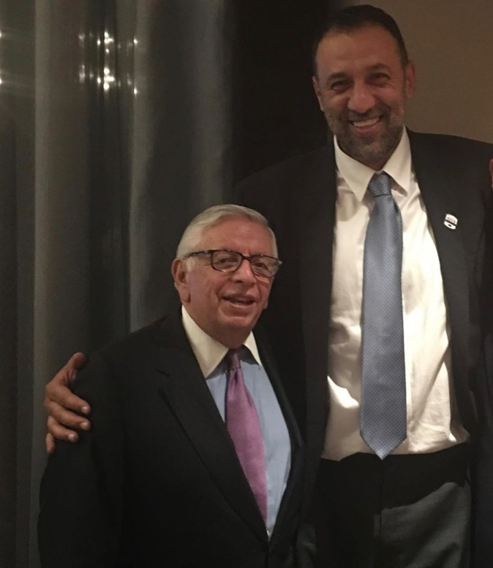Divac izjavio saučešće porodici legendarnog košarkaškog radnika (FOTO)