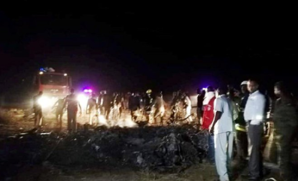 Srušio se vojni transportni avion, 20 osoba poginulo