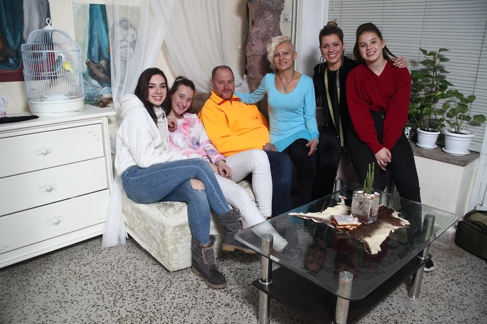 Rade od jutra do mraka, a na ovom talentu im svi zavide! (VIDEO)