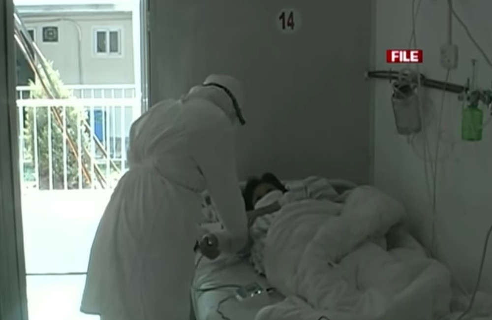 Pušten je s jednim strašnim razlogom! Virusolozi imaju dve teorije i ne zna se koja je mračnija