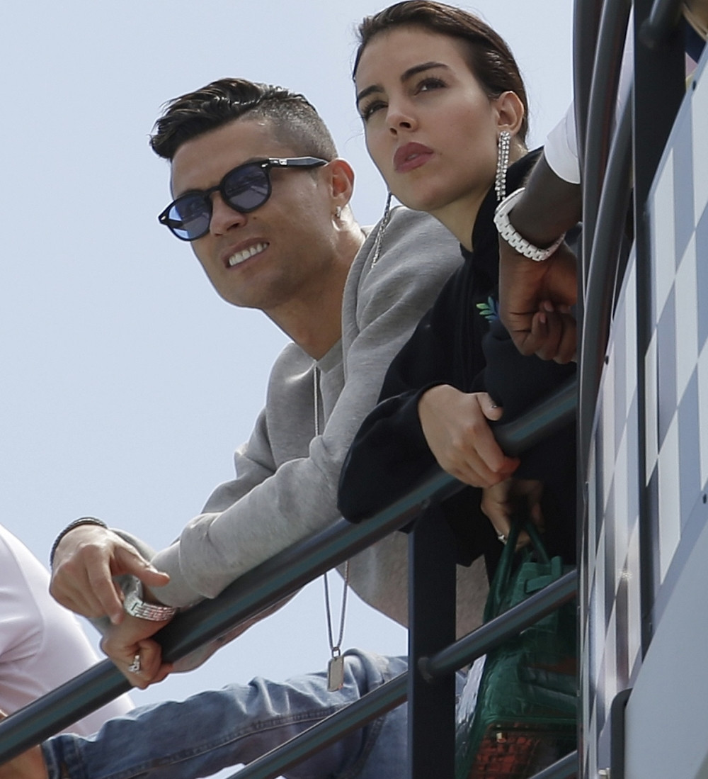 Portugalski novinar potvrdio: Ronaldo zaprosio Georginu!