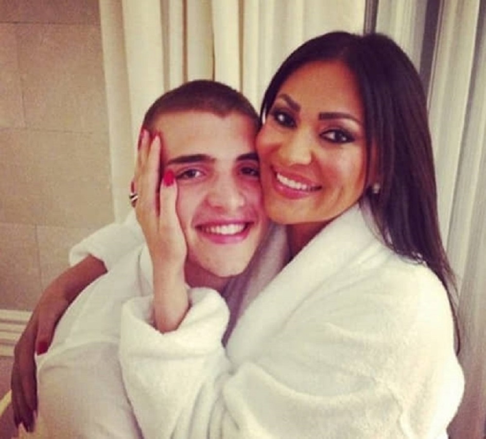 Ceca Ražnatović sprečila nepromišljen čin sina Veljka! Srbija joj se divi zbog ovoga! (VIDEO)