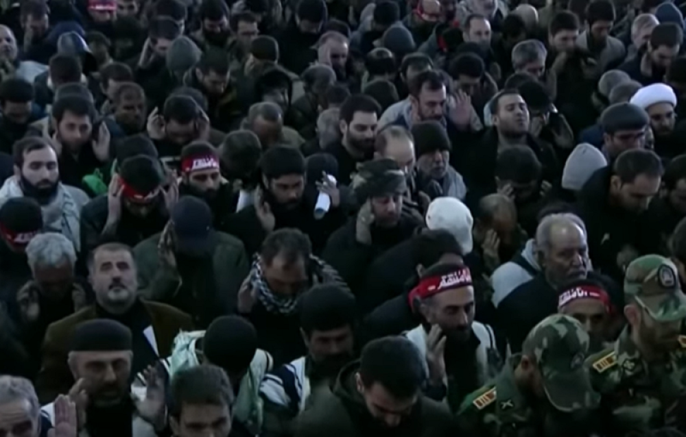 Tri miliona Iranaca oplakuje Sulejmanija, Ali Hamnei predvodi molitvu (VIDEO)