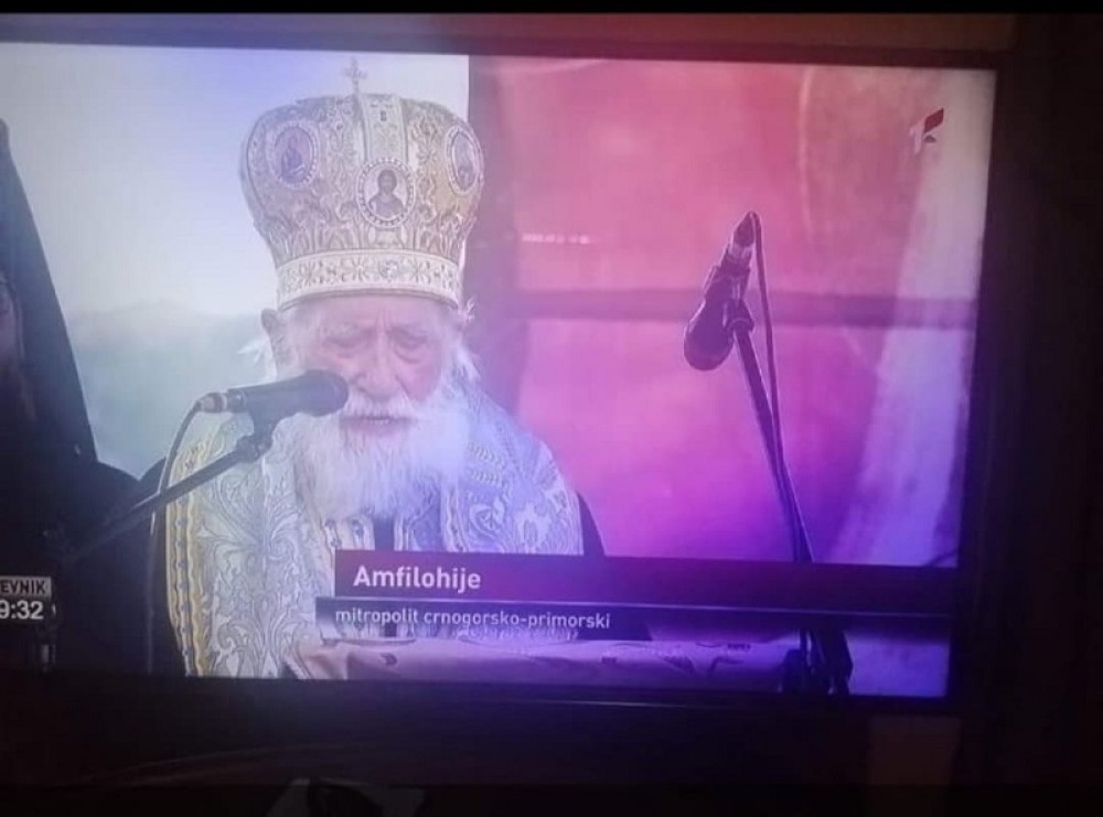 Smenili mitropolita crnogorsko-primorskog i podvalili narodu lažnog Amfilohija
