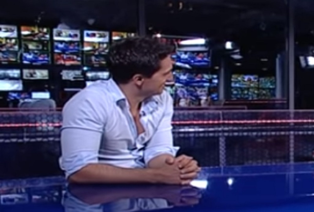 Pre 5 godina pretukao devojku, a danas ovako izgleda naš poznati voditelj (FOTO)