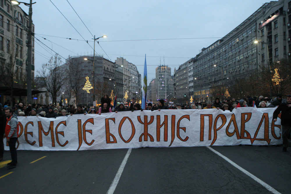 Moleban i litija u Grockoj: Podrška srpskom narodu u Crnoj Gori