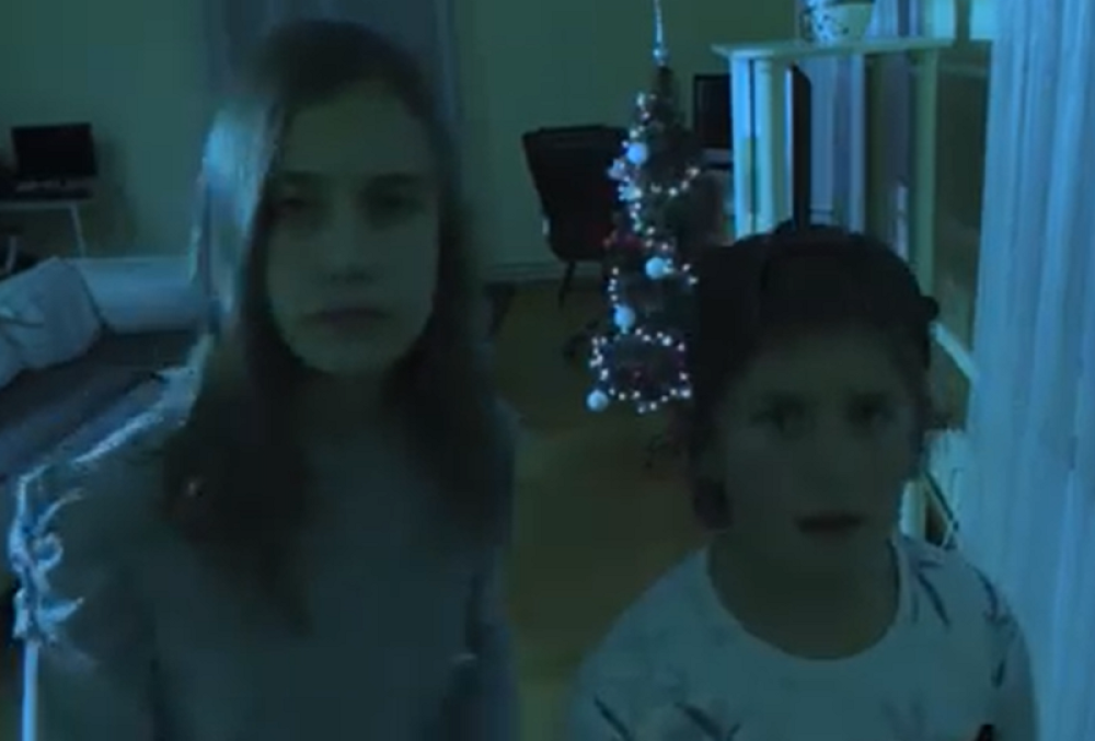 Devojčice Marija i Anja upropastile Đukanovića (VIDEO)