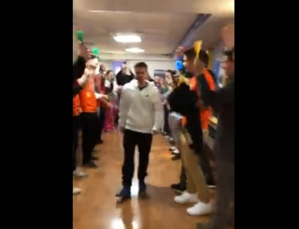 Snimak koji će vam naterati suze za oči! Svi su plakali kada su ga videli (VIDEO)