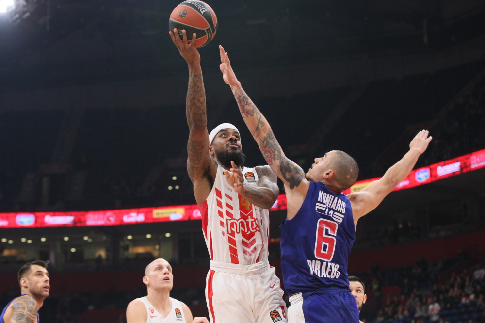 Crveno-beli otimaju najvećem rivalu najboljeg košarkaša!